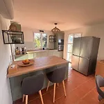 House With Garden In *
